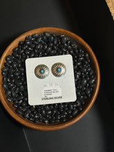 Load image into Gallery viewer, Kingman conchos
